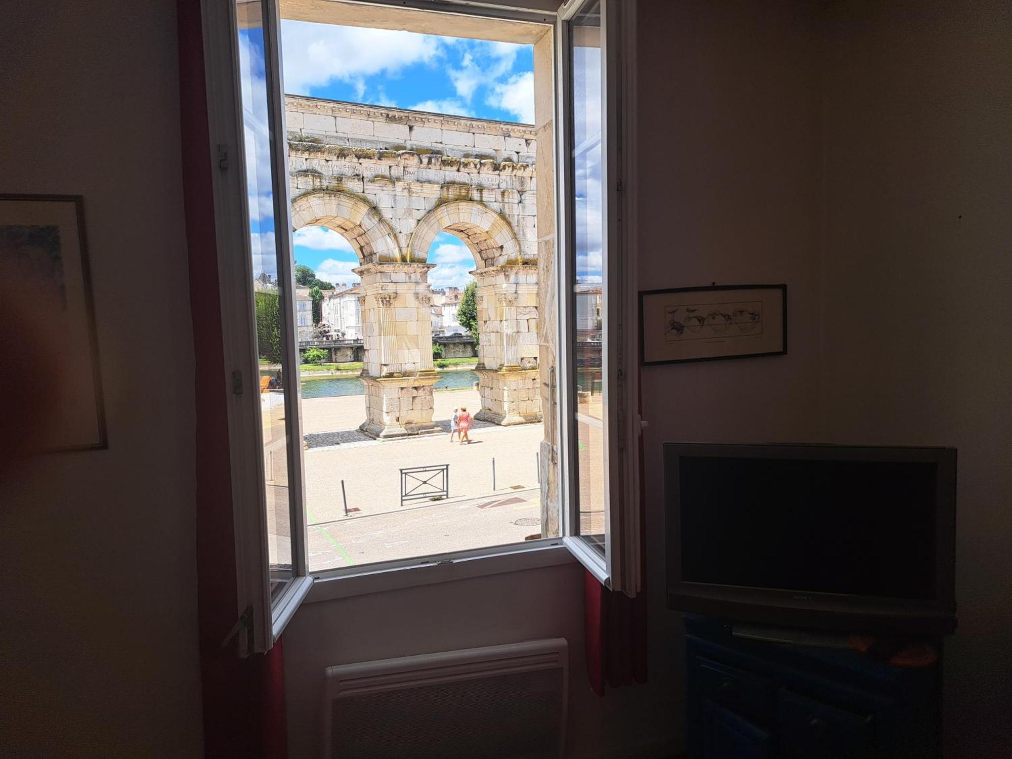 Appartement Vue Panoramique Sur Le Vieux Saintes Dış mekan fotoğraf